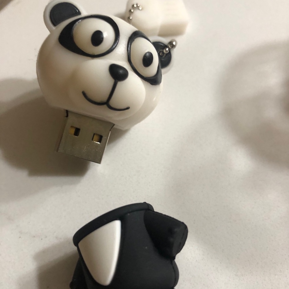 USB/Keychain accessory - Picture 6 of 16